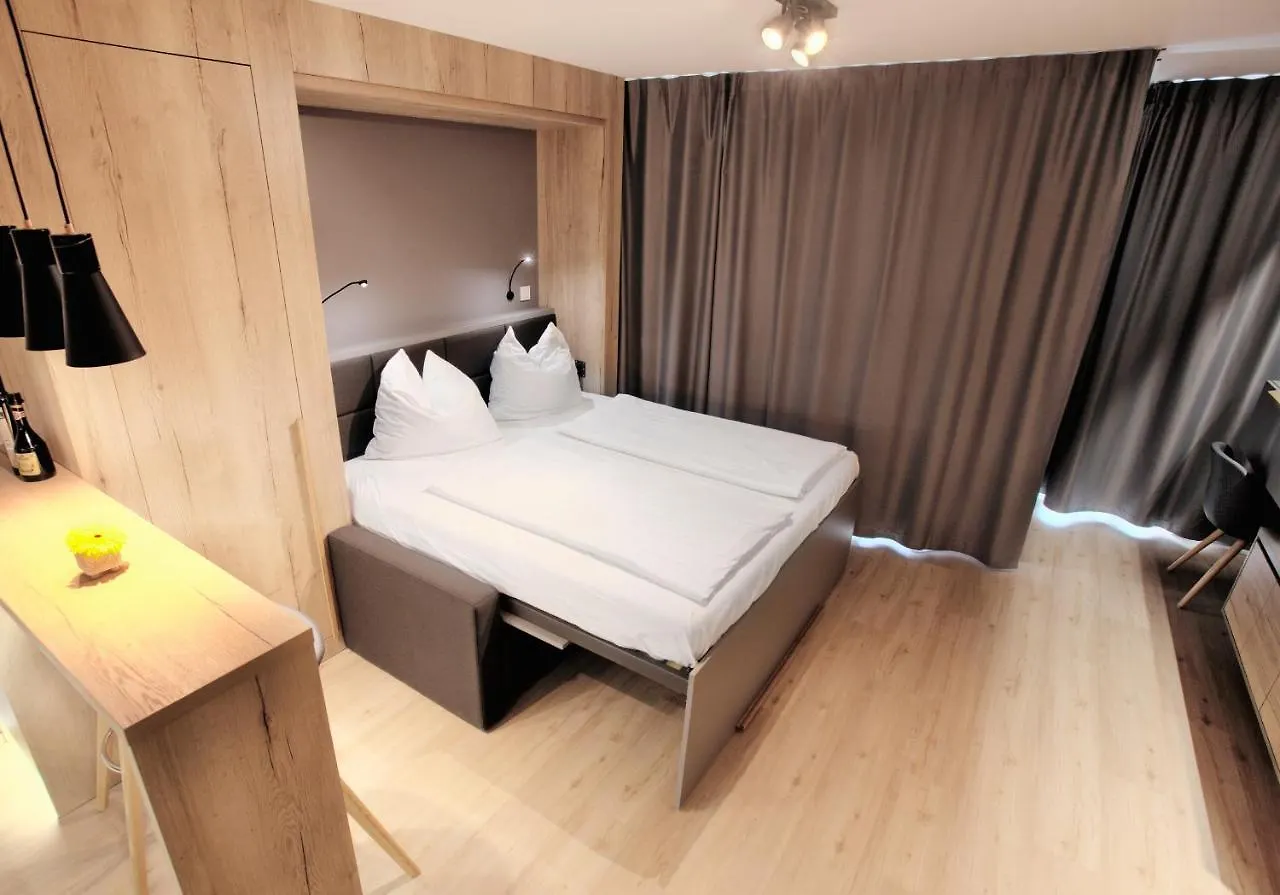 Aparthotel Marina Apartments Řezno